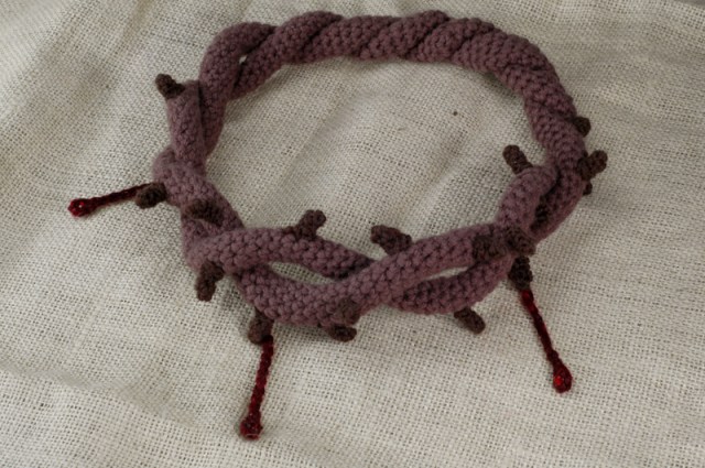 Pattern Thorns alone