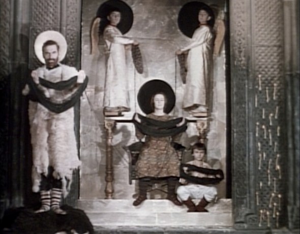 Pomegranates - family knit time 2